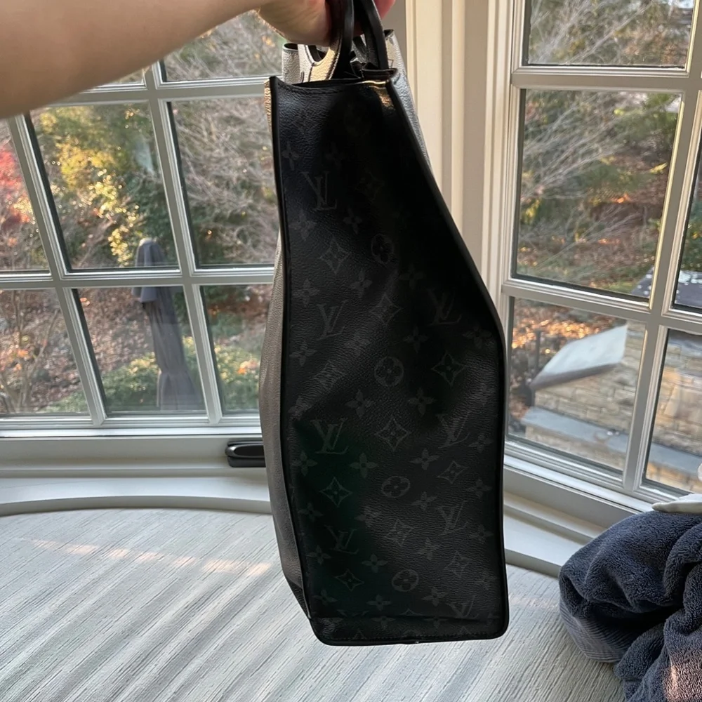 Louis Vuitton Tote SPLIT in Monogram Eclipse (RARE) - Picture 6 of 10